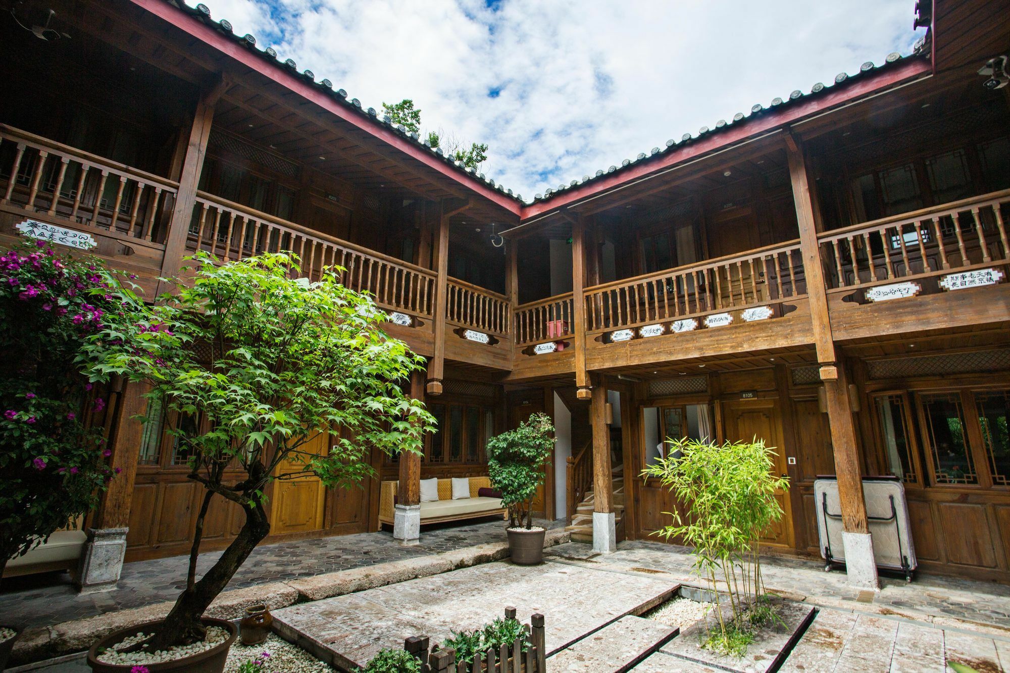 Lijiang Ivy Garden Resort Hotel Ngoại thất bức ảnh